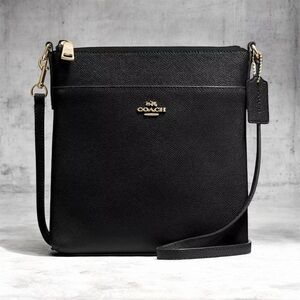 Coach Kitt Messenger Crossbody Bag – Black